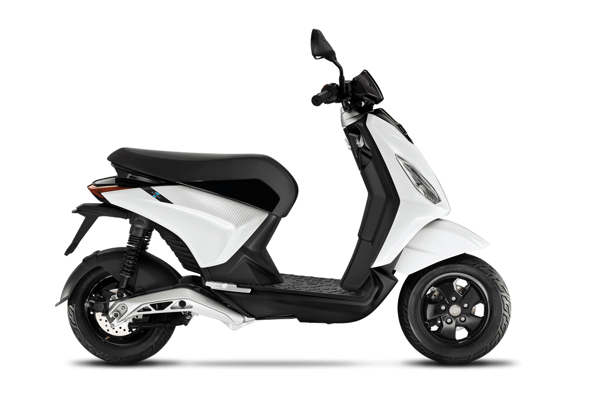 Piaggio 1 electric 45 2 kW Forever White