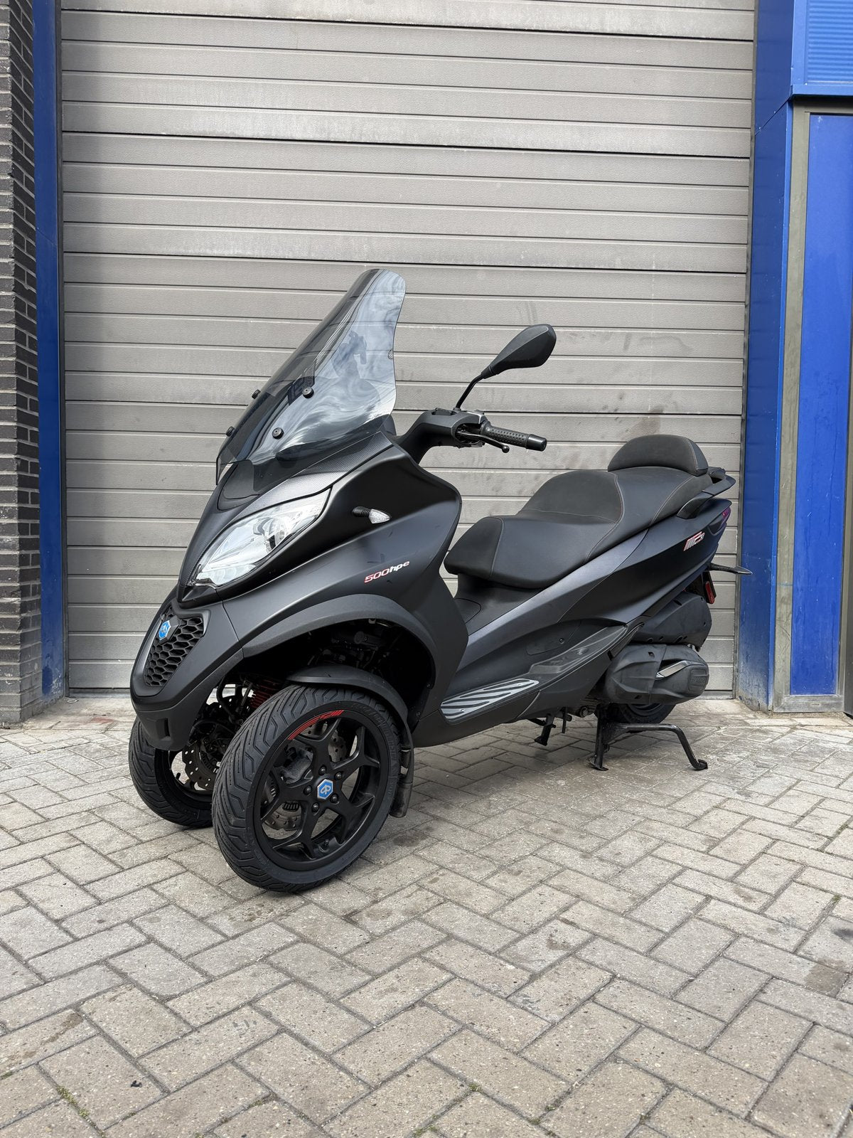Piaggio MP3 500 hpe – Mat zwart