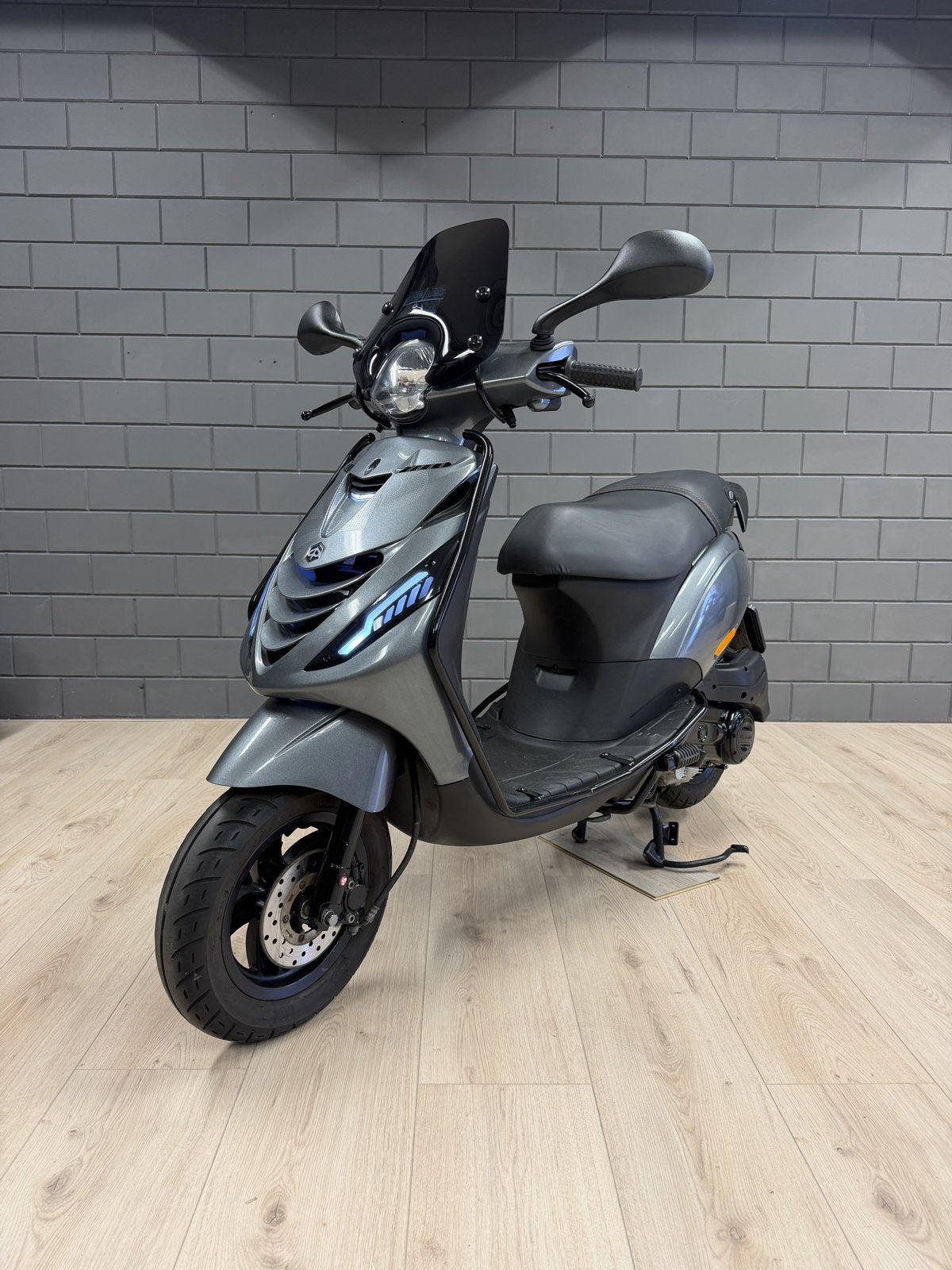 Piaggio Zip – Antraciet
