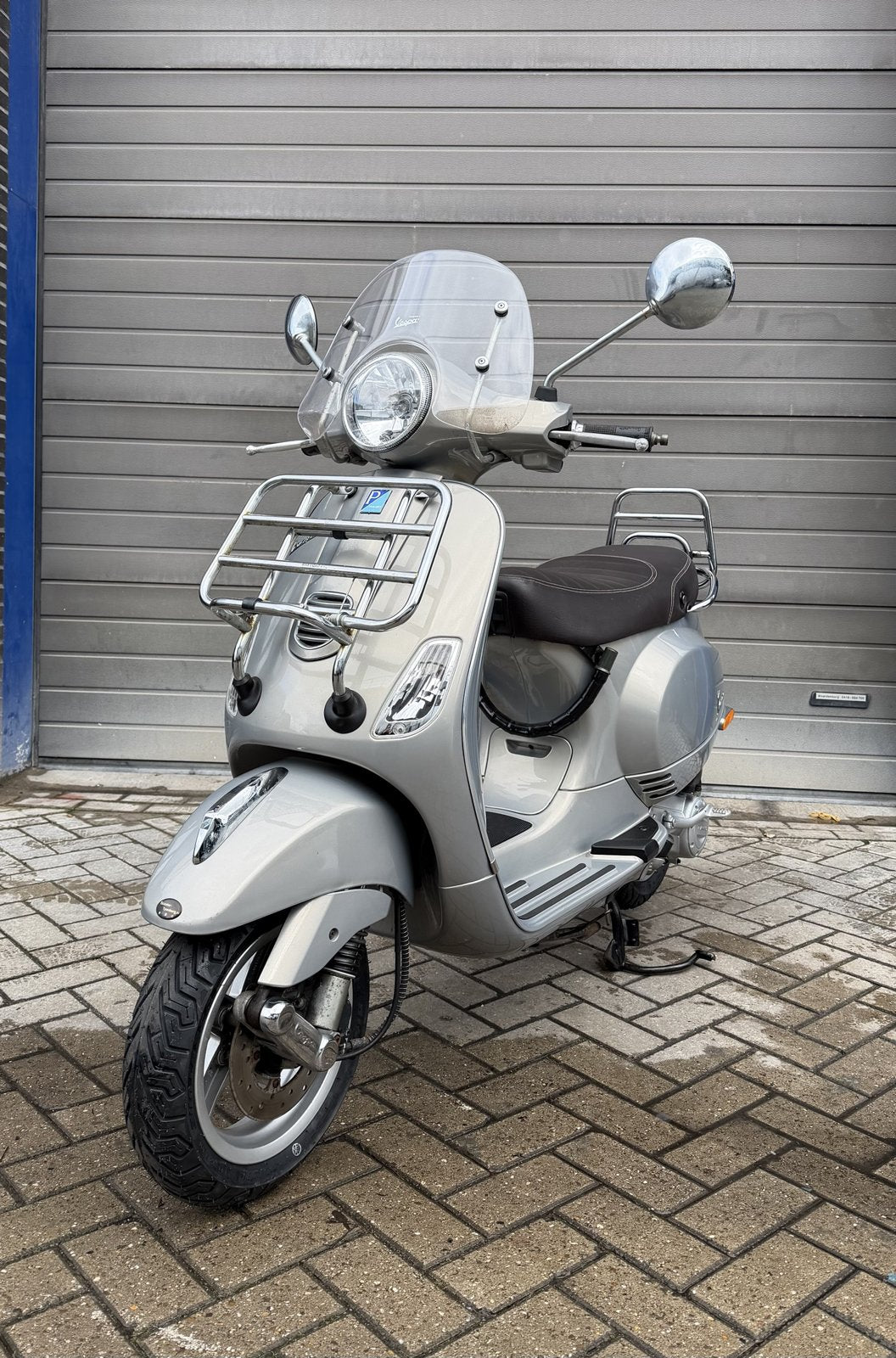 Vespa LX – Zilver